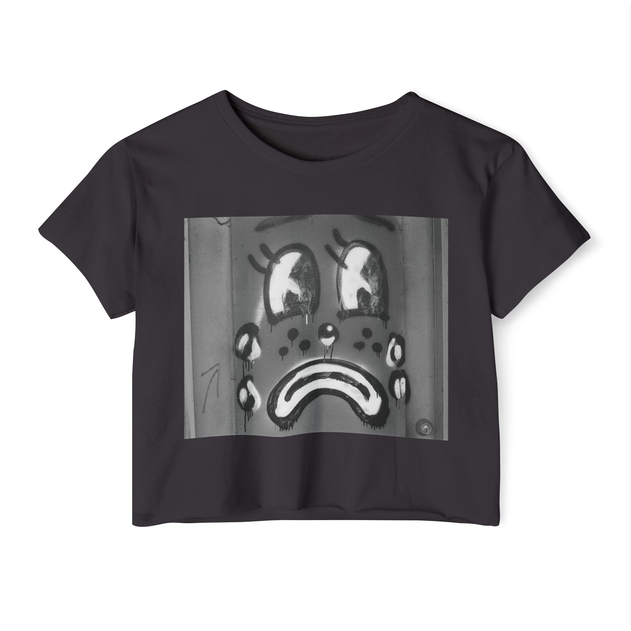 sadclown - cropped tee